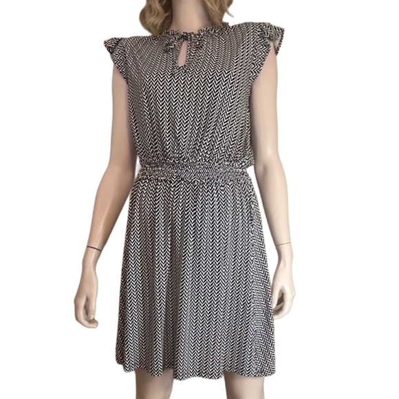 LOFT Dress Rayon Geo Ruffle Flutter Cap Sleeve Smocked Shirred Keyhole Neck S-M - Picture 6 of 16